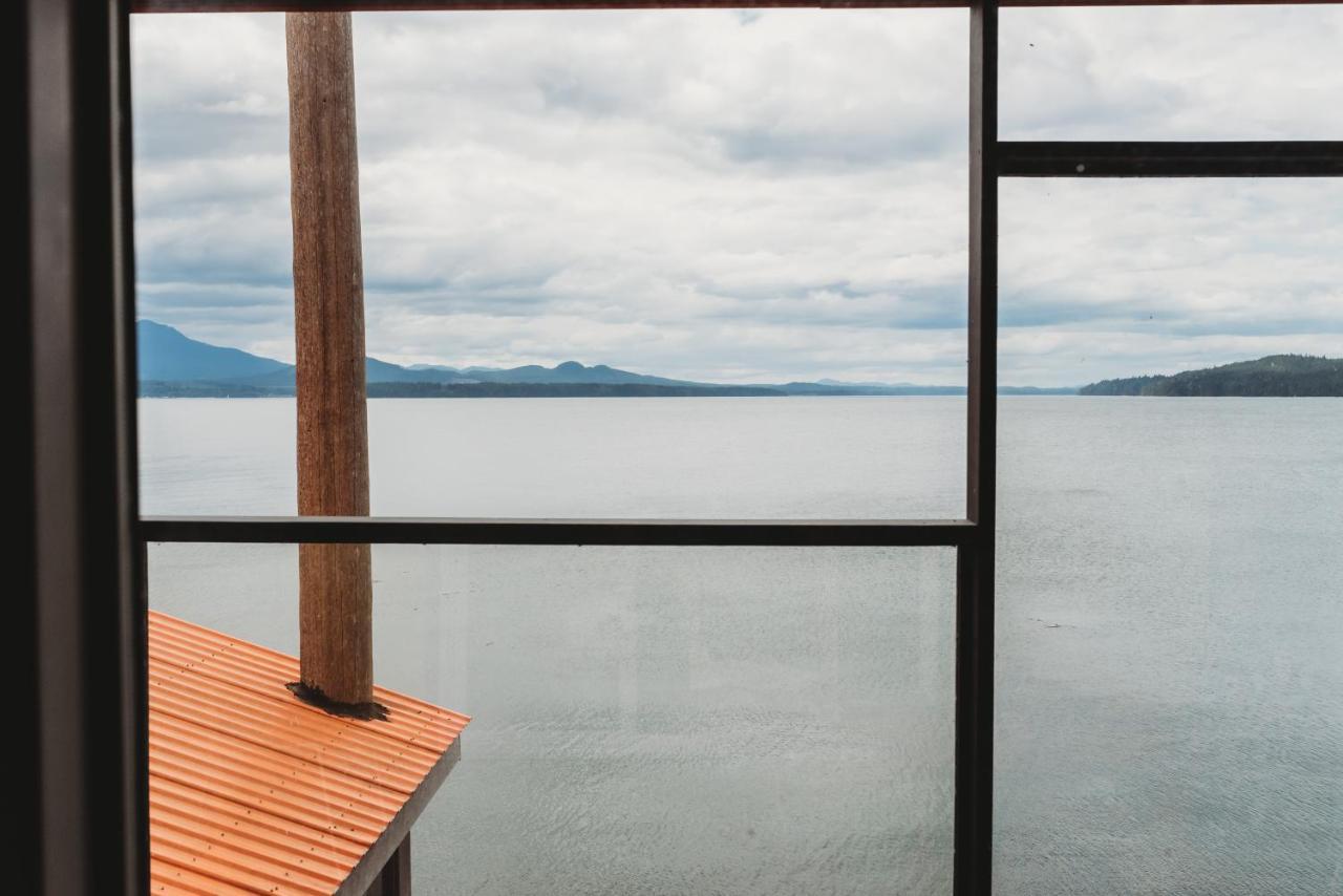 The Oceanfront Hotel Sointula 외부 사진