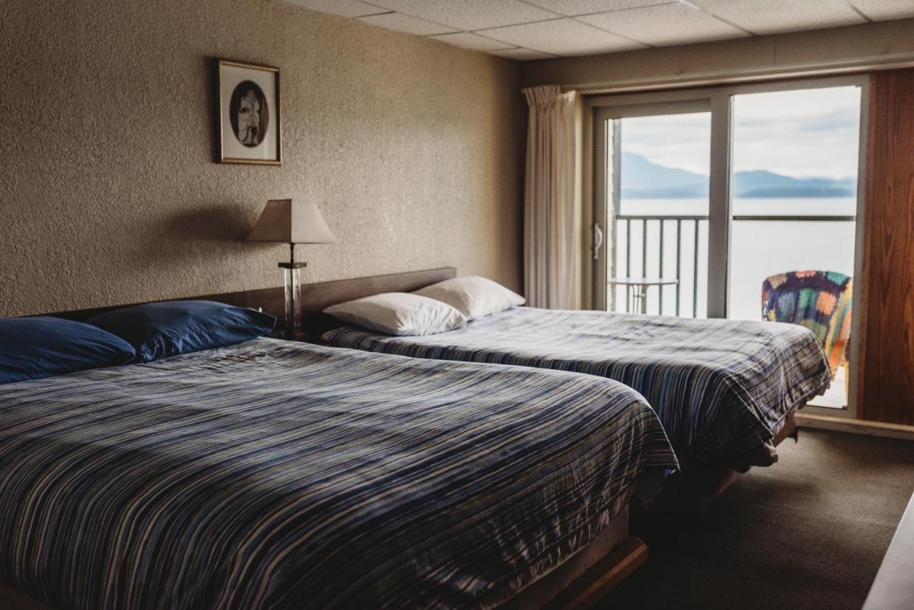 The Oceanfront Hotel Sointula 외부 사진