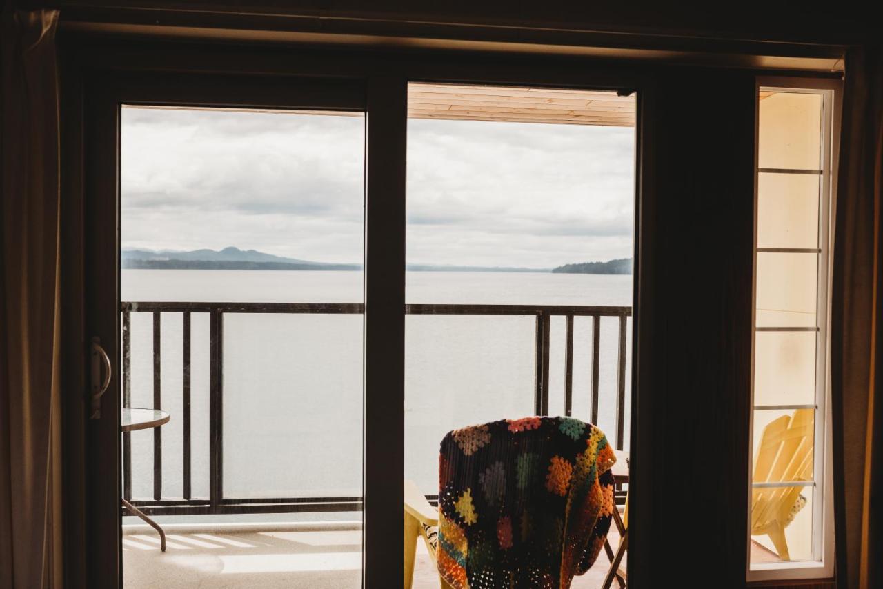 The Oceanfront Hotel Sointula 외부 사진