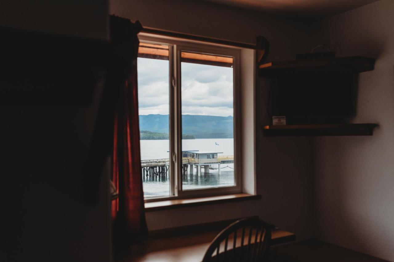 The Oceanfront Hotel Sointula 외부 사진